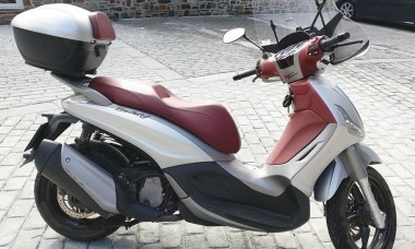 Beverly 350cc automatic